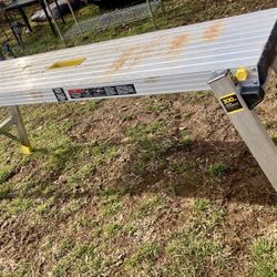 Gorilla Work Platform 