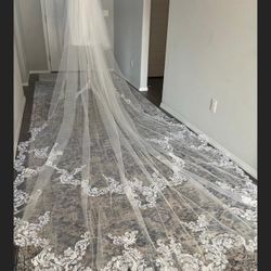 Long Wedding Veil 16 Feet (light Ivory off White) 