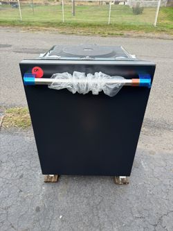 Cafe Dishwasher Matte Black 24 inch