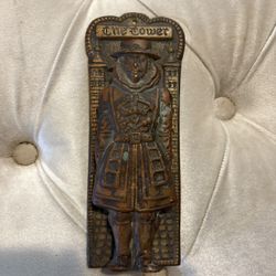 The Tower Metal Door Knocker “LONDON” 
