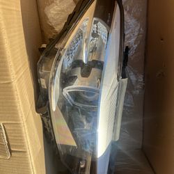 2017 2018 2019 2020 BMW 5 Series G30 530i 540i M5 RH Right LED Headlight Genuine OEM Orginal 