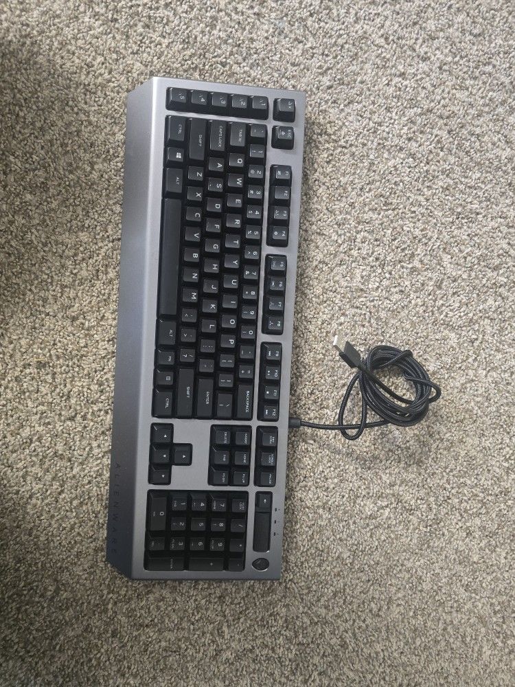 Alienware Aw 768 Gaming Keybord