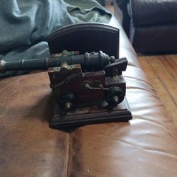 Used Model Minature Brass And Wood Man Of War Cannon 9.5" Long