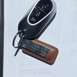 Mercedes-Benz Key