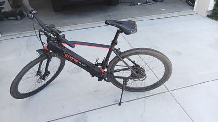 Eco-Motion E Bike, battery not working. Parts/project bike.