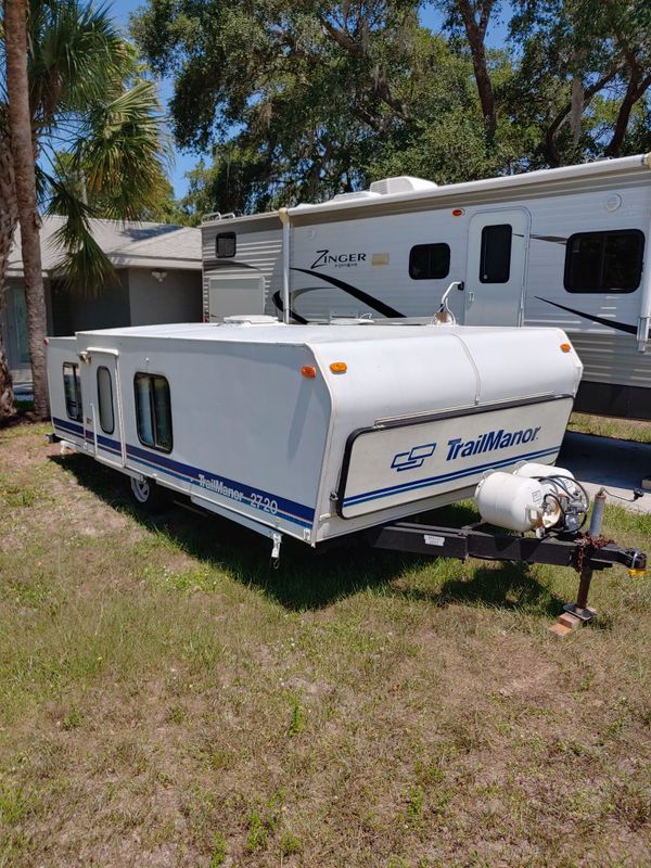 27' hard side pop up camper trailer for Sale in Port