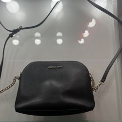 MK Small Crossbag