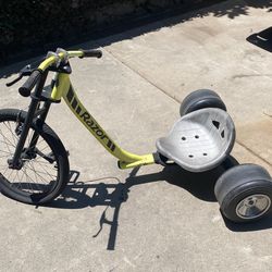 Razor Trike Big Wheel
