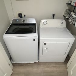 Washer & Dryer Set!