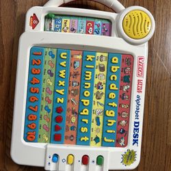 Vintage VTECH Talking Little Smart Alphabet Desk Learning Preschool WORKS