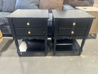 Set of 2 Nightstands with 2 Drawers