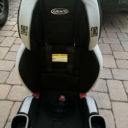Graco Car seat , Extended2fit