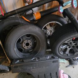 2020 Ram 1500 20"  Wheels And Tires