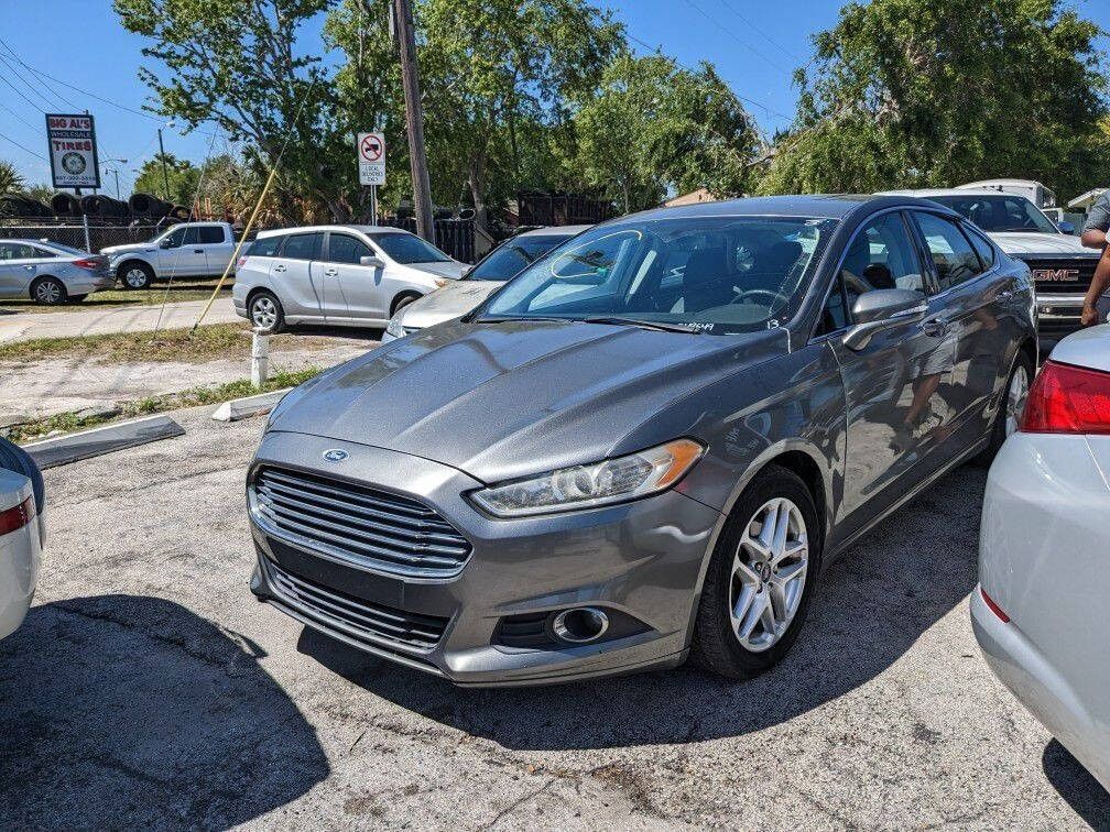 2014 Ford Taurus