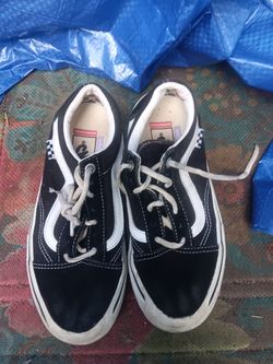 Used Vans Old Skool Galaxy and Black Low Rise skate Sneakers Size 4.5