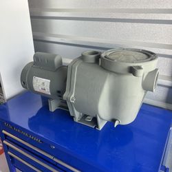 1HP Pentair Pool Pump Energy Efficient (refurbished)