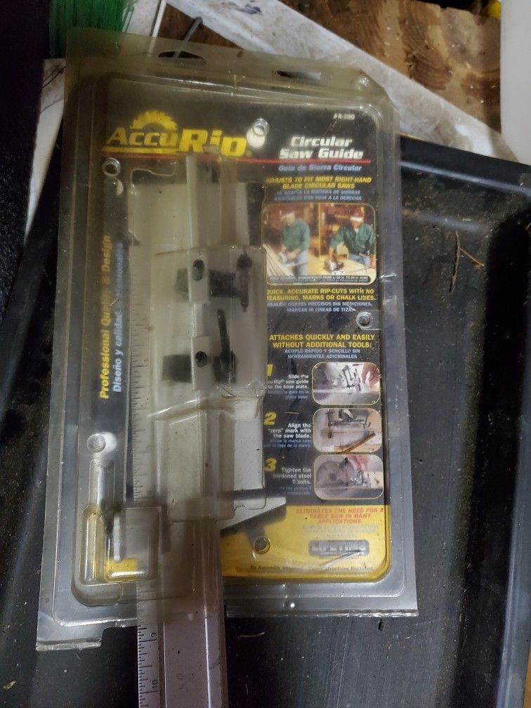 Accu Rip Saw Guide