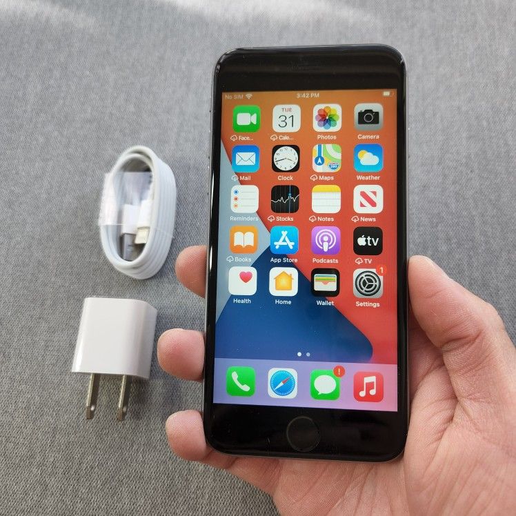 iPhone 6s - UNLOCKED - Like New