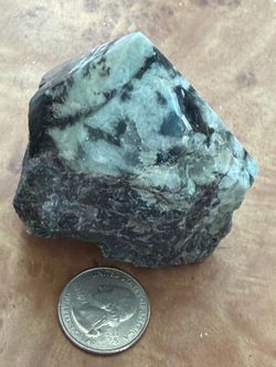 emerald top polish stone