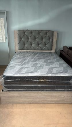 Queen Bed with mattress