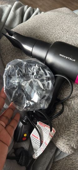 Wavy talk blow dryer