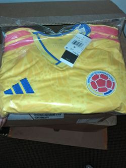 Columbia game shirt