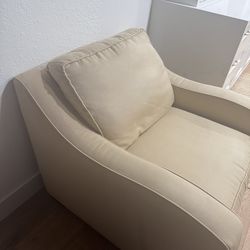 Single arm chair