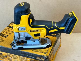 Dewalt DCS335B 20V MAX XR Cordless Barrel Grip Jigsaw (Tool Only)
