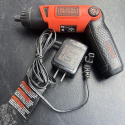 Black+Decker LI2000 3.6V. 