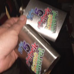New Its 5 O'clock Somewere His And Hers 7 Ounce Flask Deal