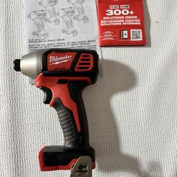 Milwaukee M18 Impact Deiver