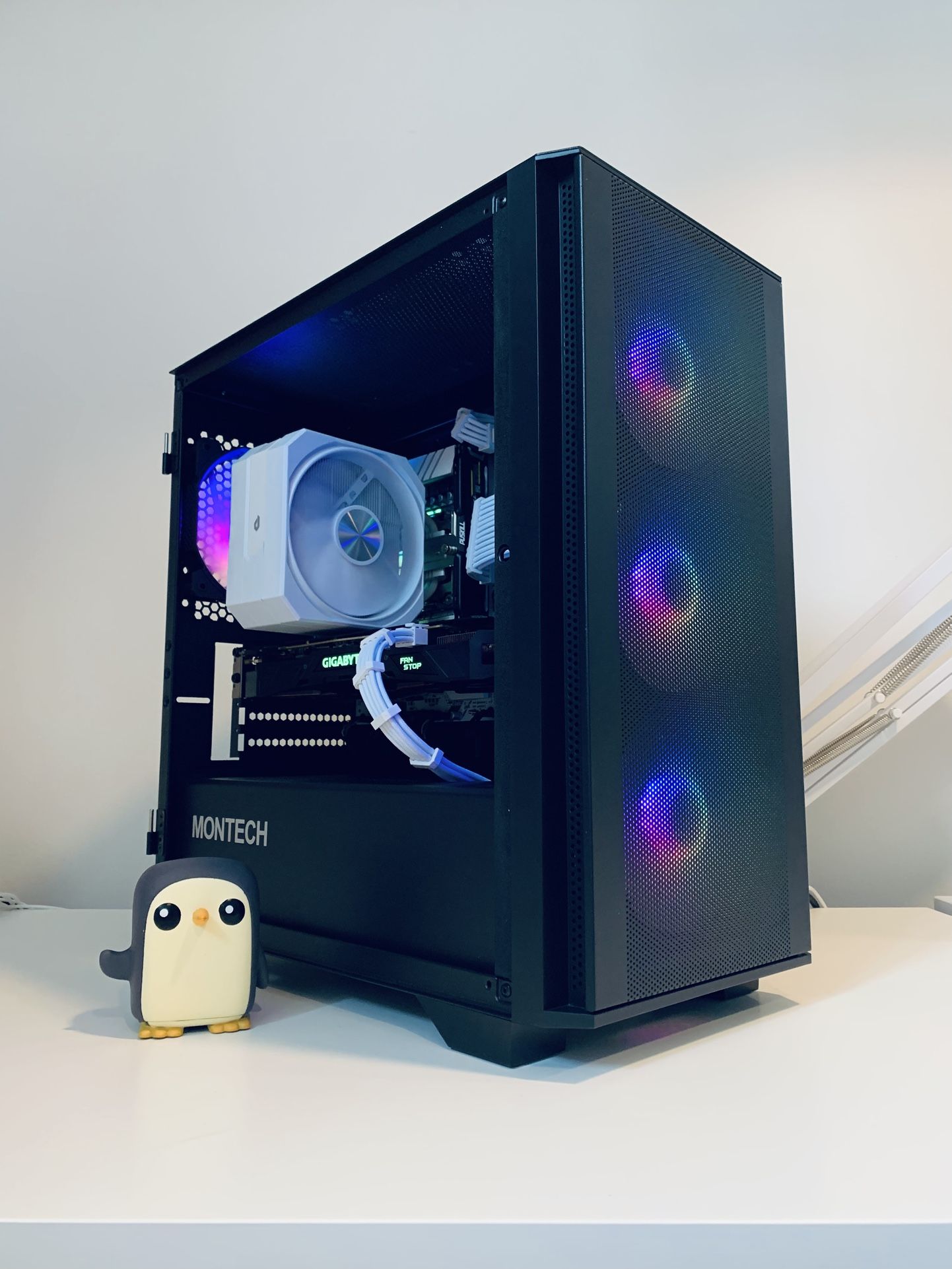 Custom Gaming PC | 100+ FPS Fortnite