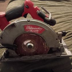 Milwaukee M18 Circular Saw