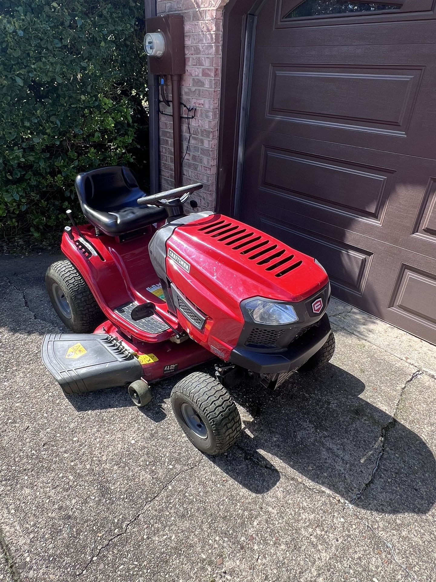 Riding Lawnmower