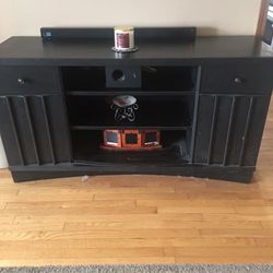 Tv Stand/hutch