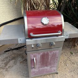 BBQ  Grill (with cover)