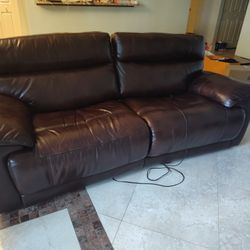 PRICE IS NEGOTIABLE / DELIVERY FOR EXTRA FEE / Moving Sale / Elegant Leather Reclining Sofa
