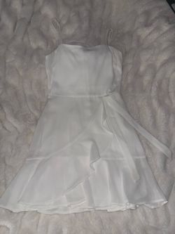 Short white dress