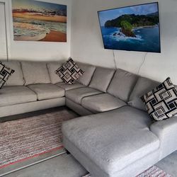 🌟 Living spaces 3pc Grey sectional couch 🛋 ( FREE DELIVERY)