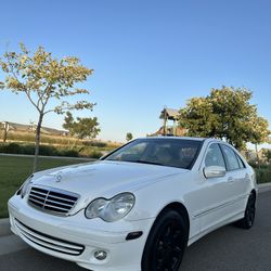 2005 Mercedes-Benz C-Class