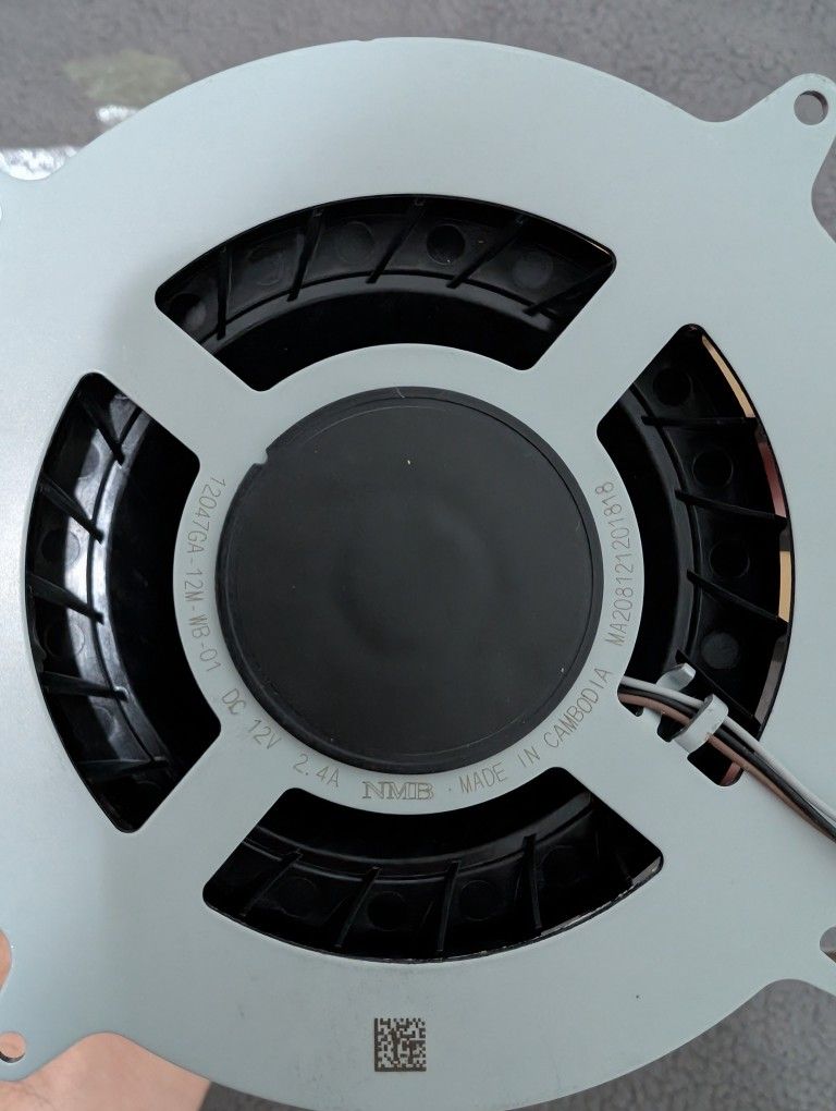 PS5 NMB replacement fan.