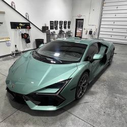 Auto glass