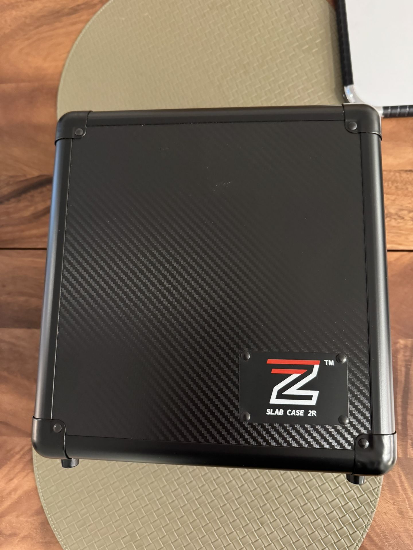 Zion 2 Row Card Carrying Case For Sports Cards/tcg
