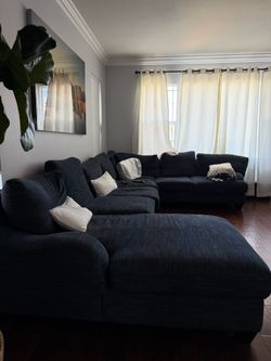 Sectional sofa