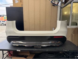 2023 2024 2025 MERCEDES BENZ EQS/SUV REAR BUMPER COVER OEM USED