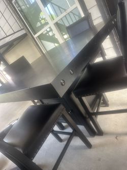 47” black square dining table
