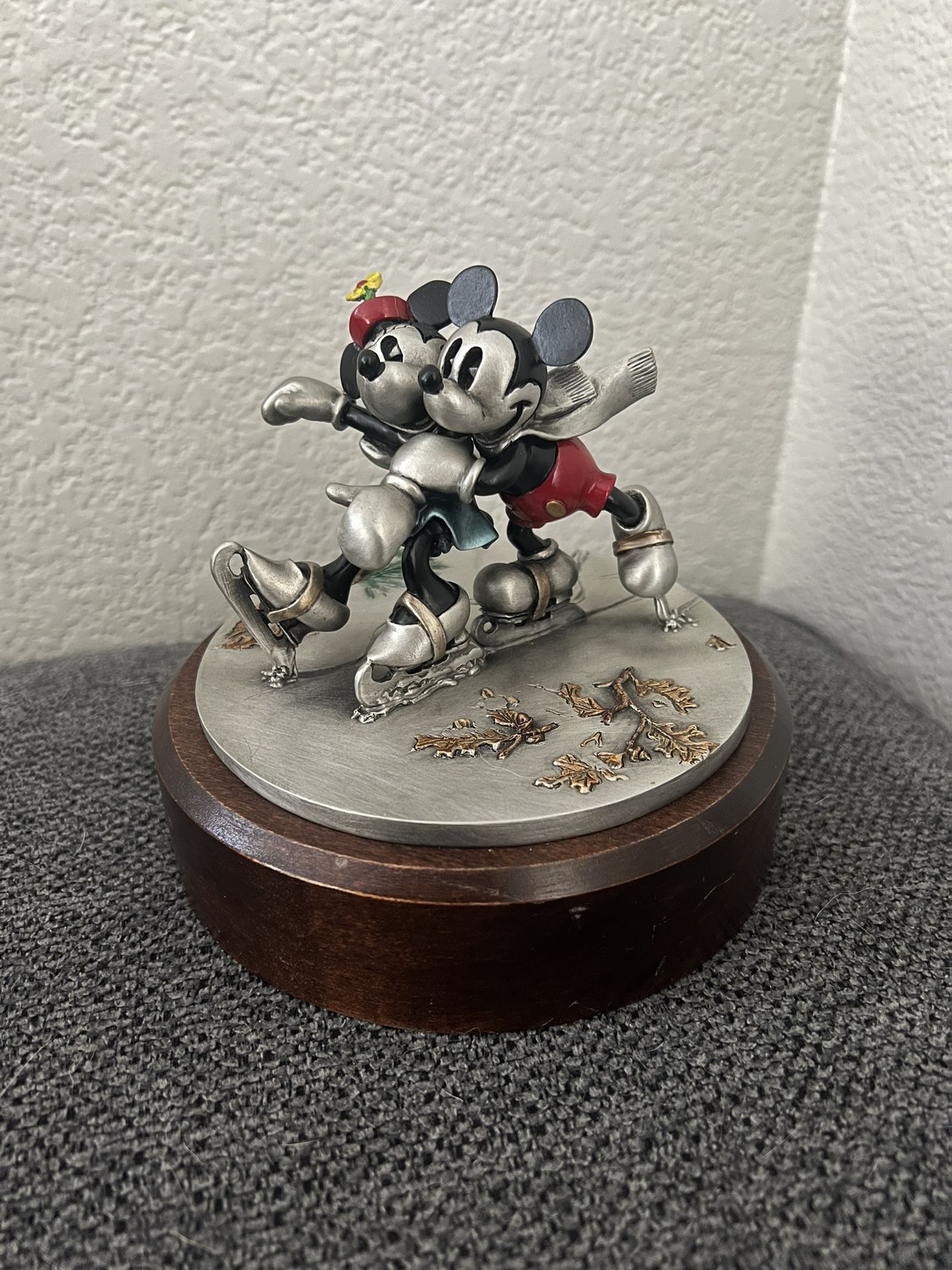 DISNEY CHILMARK shops PEWTER