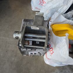 Partially New Winch And Bar