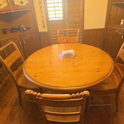 Breakfast Table W/ 4 Chairs