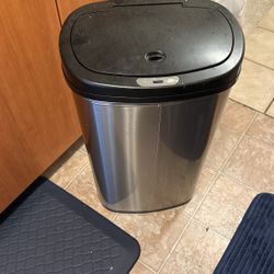 Trash Can( motion Sensor Not Working )
